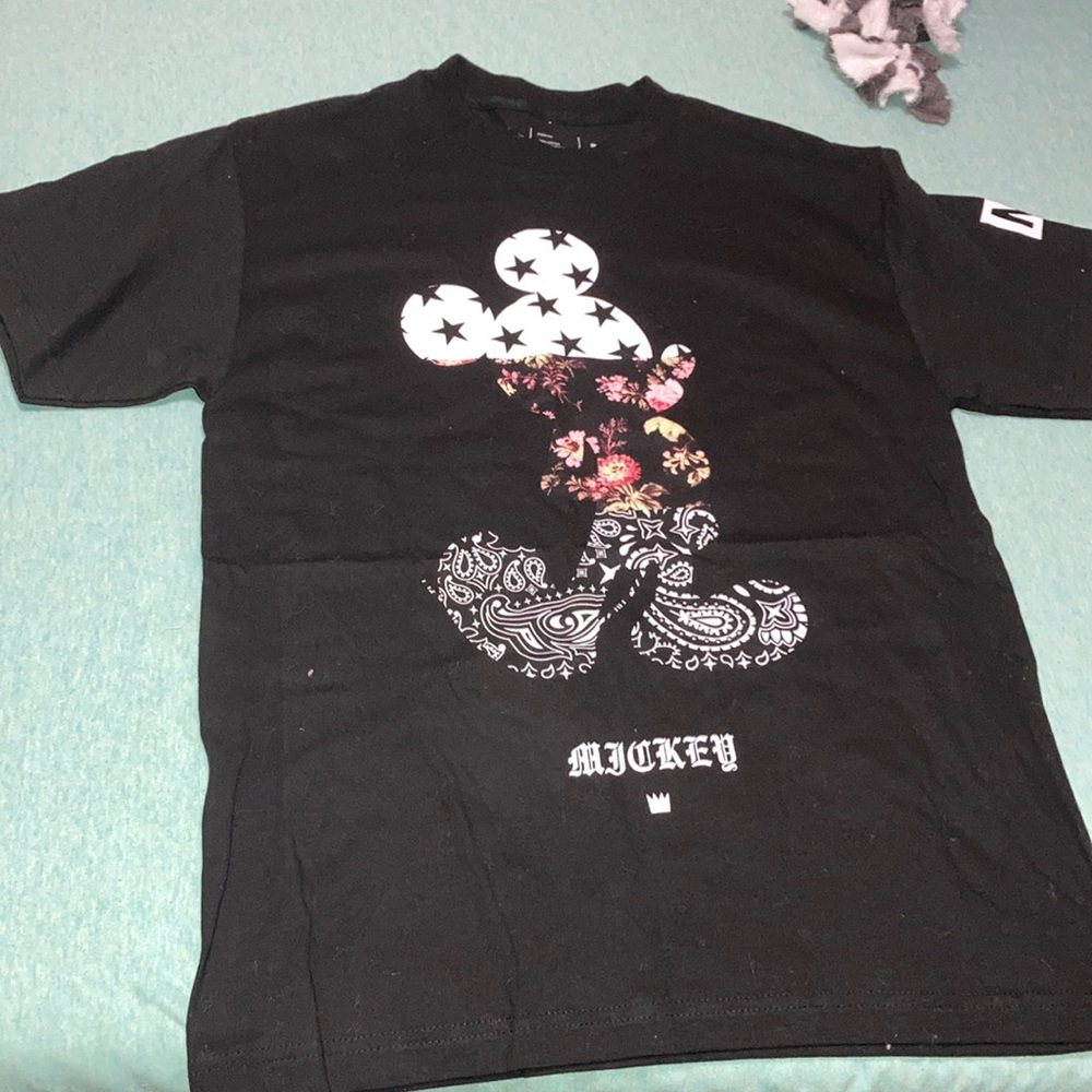 Black micky mouse T-shirt M